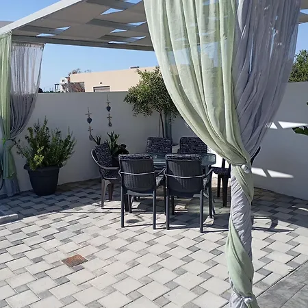 Traounou Bay Apartment Afantou