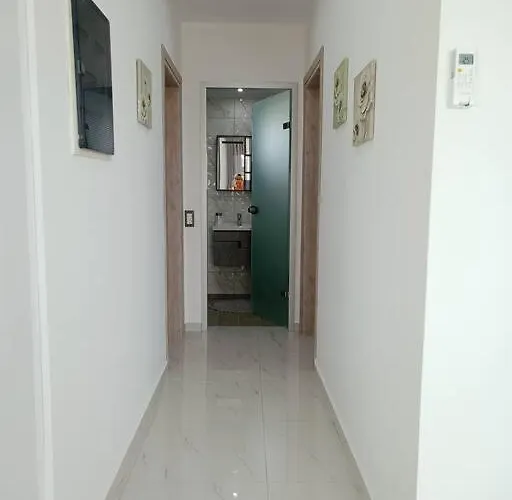 Traounou Bay Апартаменты Афанту