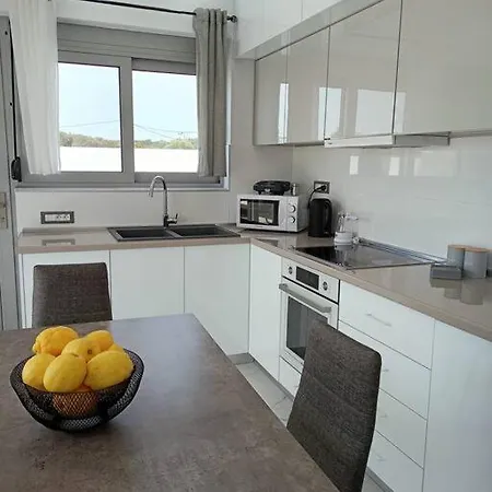Traounou Bay Апартаменты